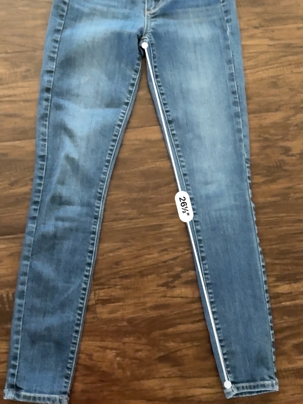 PAIGE Skinny Jeans in Medium Blue Wash - Picture 6 of 6
